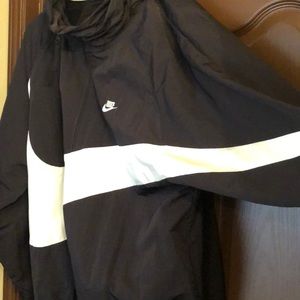 Nike swoosh jacket / Windbreaker